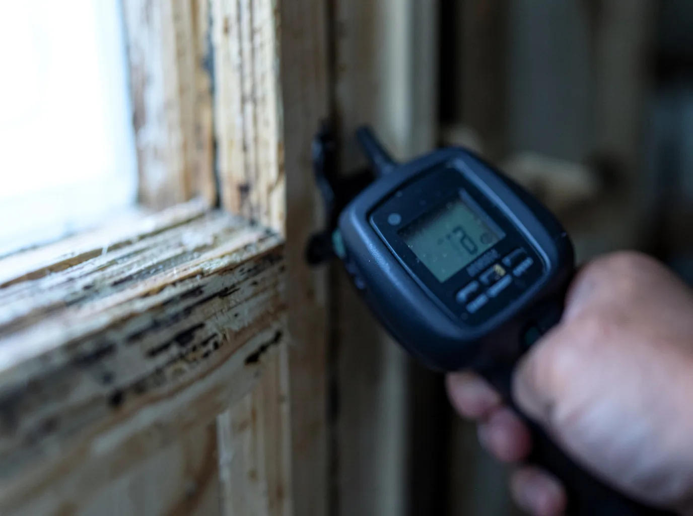 Ceiling Water Damage Repair in Aniwa, WI